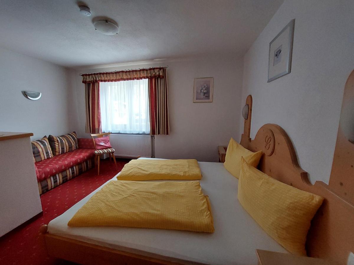 Haus Tanja Apartment Längenfeld Екстериор снимка