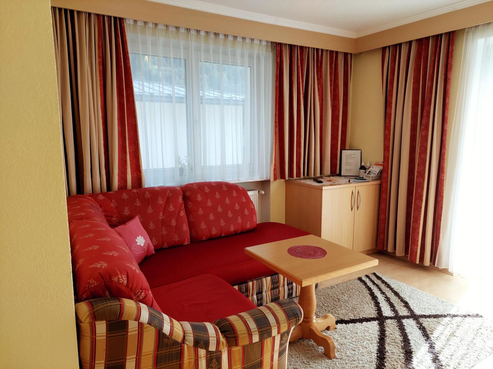 Haus Tanja Apartment Längenfeld Екстериор снимка